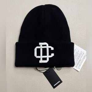 NWT - DSQUARED2 Adult 100% Wool Logo Embroidered Beanie - Made in Italy